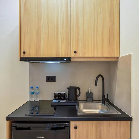 Eloque Simple Living Space Kato Daratso