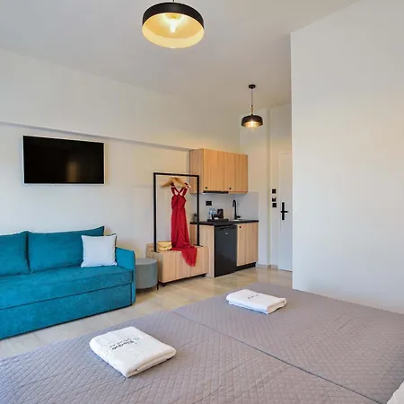 Aparthotel Eloque Simple Living Space Kato Daratso