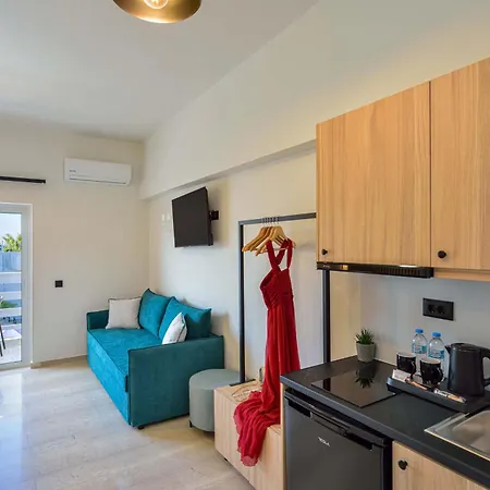 Eloque Simple Living Space Kato Daratso
