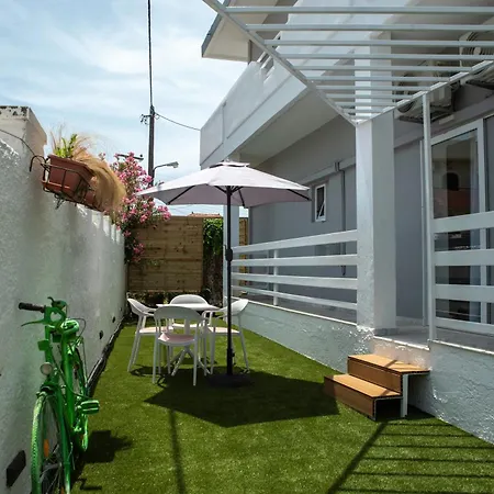 Eloque Simple Living Space Aparthotel *